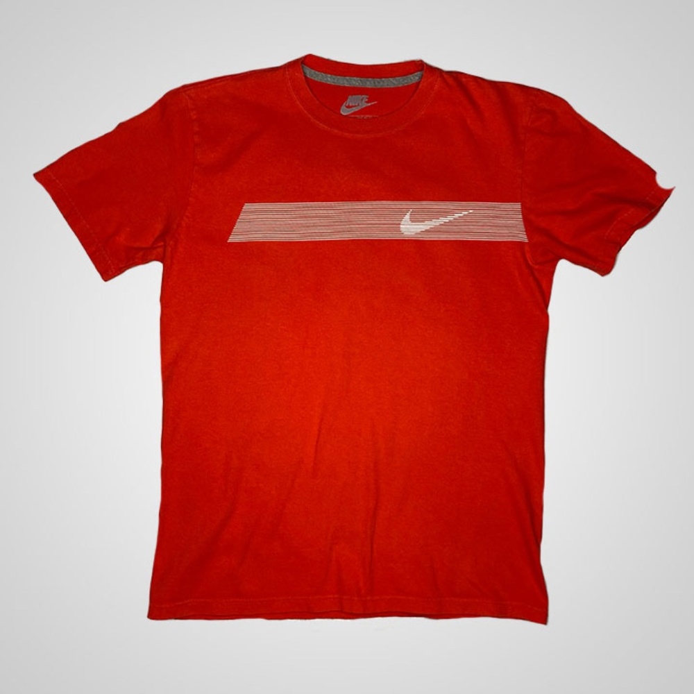 Nike Red T-Shirt